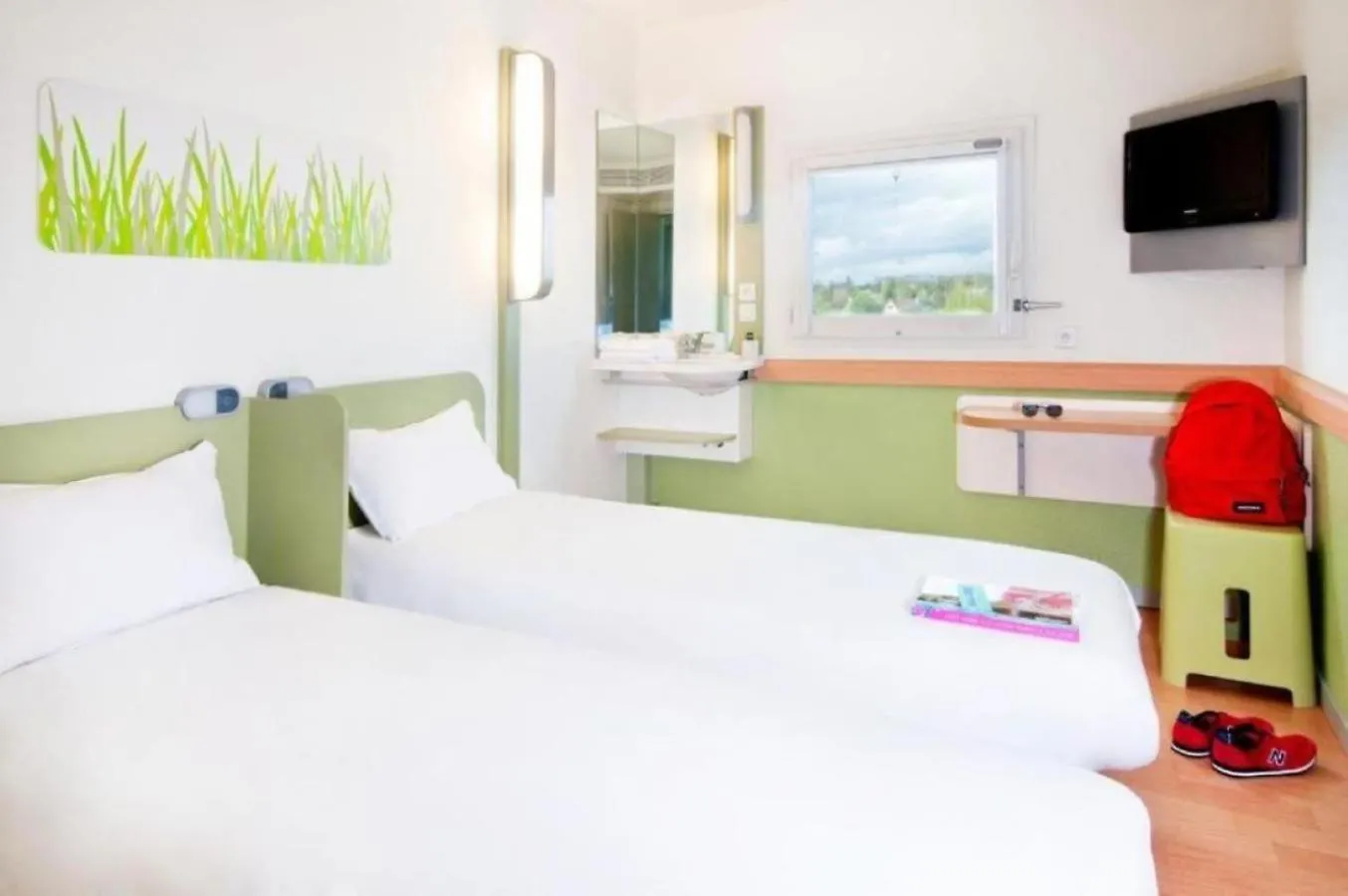 Ibis Budget Marseille Aeroport Provence Vitrolles  2*, Vitrolles (Bouches-du-Rhone)