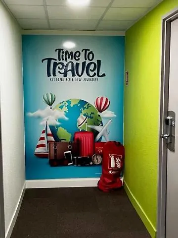 Ibis Budget Marseille Aeroport Provence Vitrolles  2*, Vitrolles (Bouches-du-Rhone)