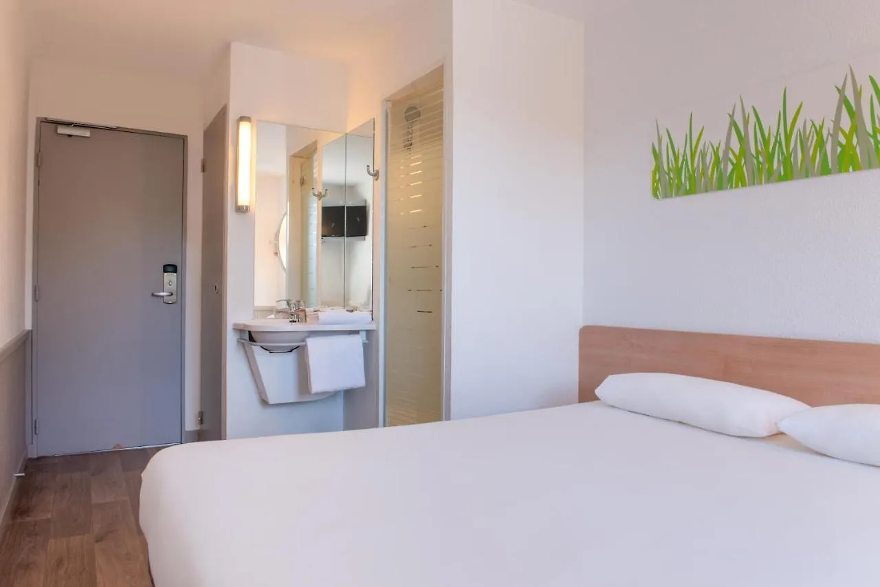 Ibis Budget Marseille Aeroport Provence Vitrolles  2*, Vitrolles (Bouches-du-Rhone) France