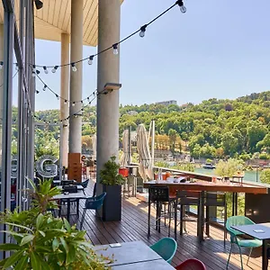 Novotel Centre-confluence Bord De Saone 4* Λυών